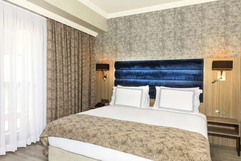 Demiray Hotel