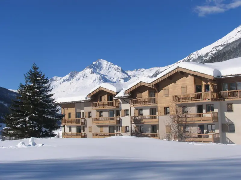 Residence Bonheur Des Pistes - 4 Rooms for 10 People