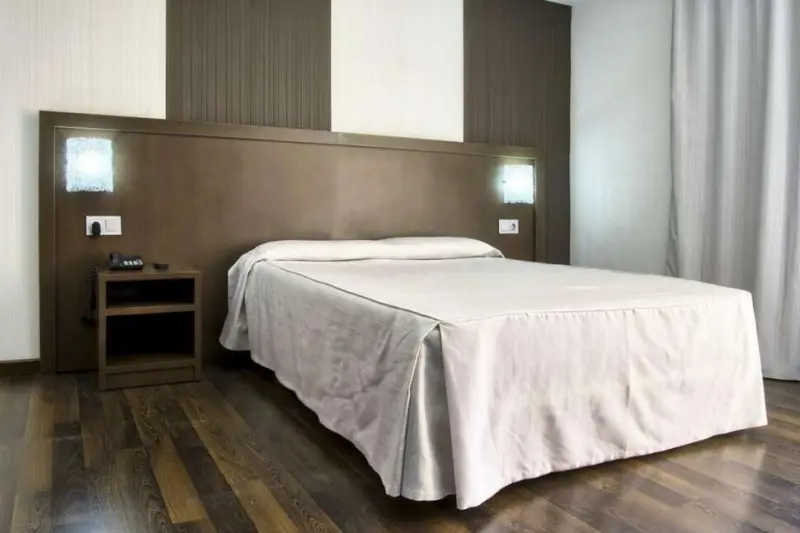 Hotel Mariner