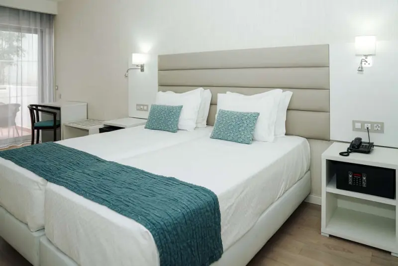 Carvi Beach Hotel Algarve