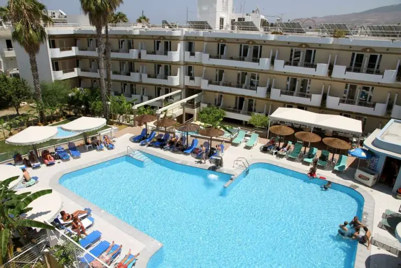 Astron Hotel