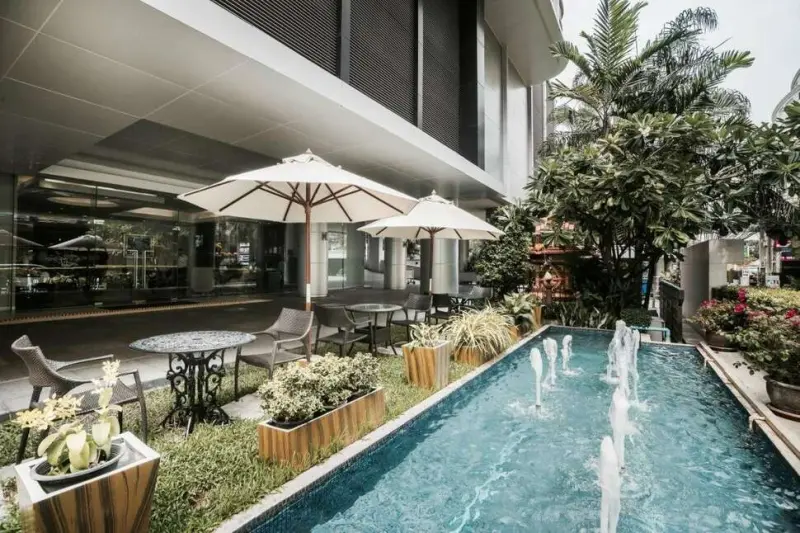 PARKROYAL Suites Bangkok