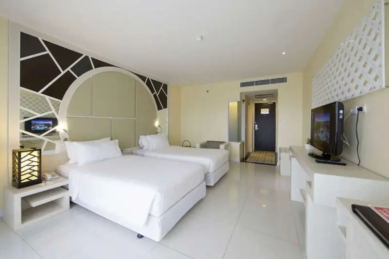 Andaman Embrace Patong