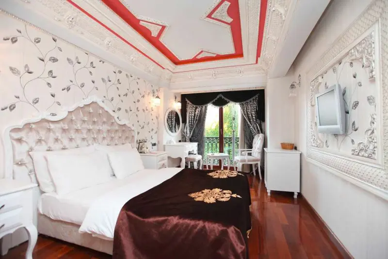 Deluxe Golden Horn Hotel