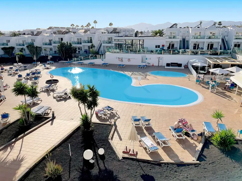 Hotel Plaza Palmeras
