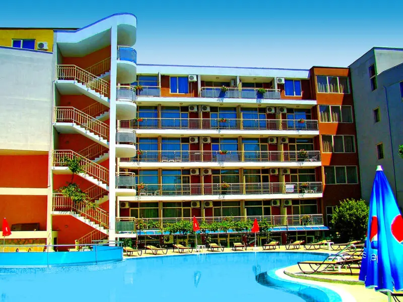 Hotel Kavkaz