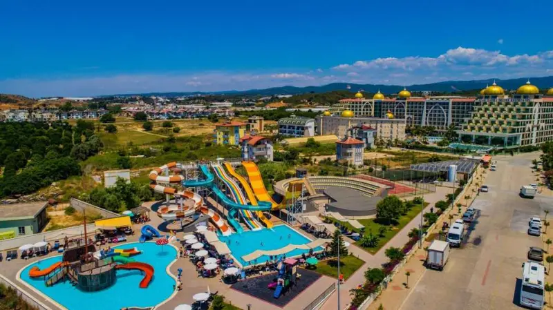 SENZA The Inn Resort & Spa Hotel