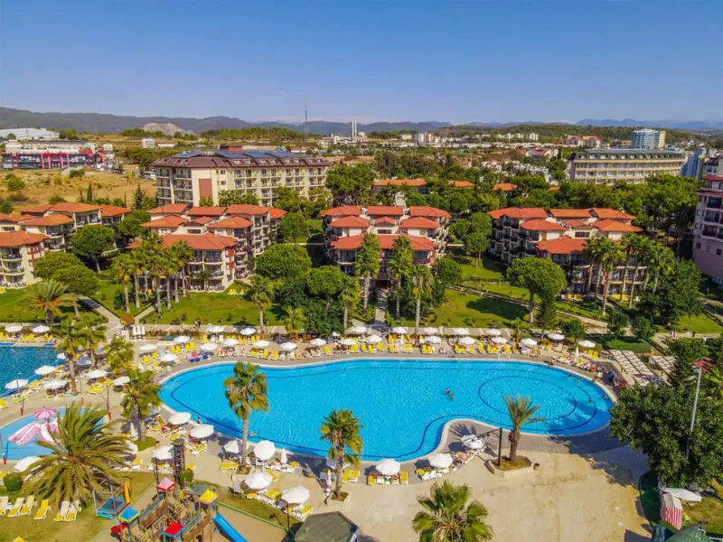 Justiniano Park Conti