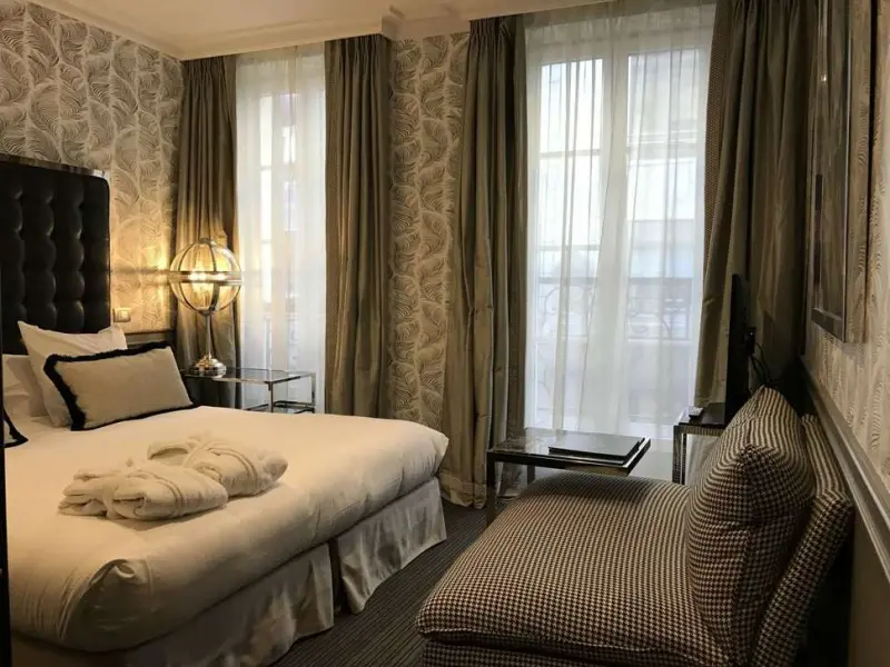 Hotel George Washington Paris