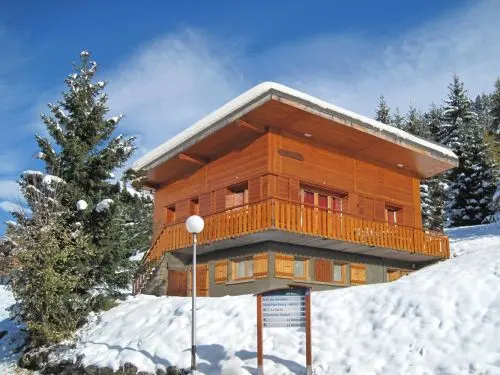 Batiment Pierra Menta
