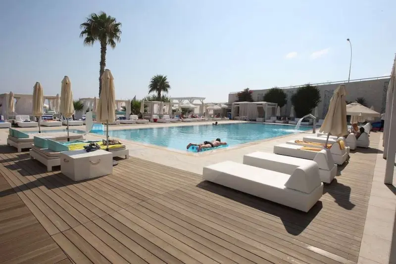 Silver Sands Beach Hotel