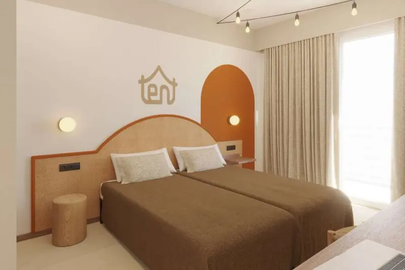 tent Arenal