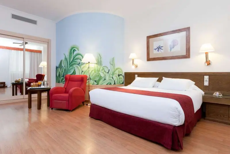 Senator Cádiz Hotel