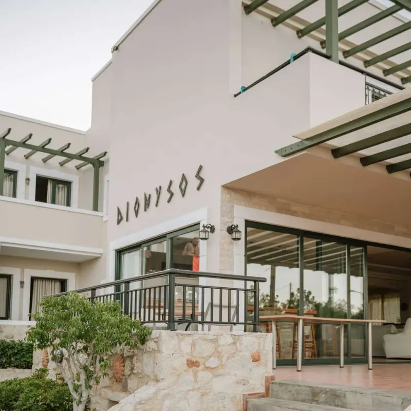 Dionysos Apartments And Studios