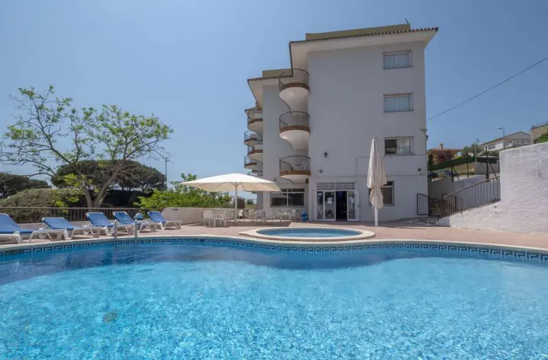 Apartaments AR Muntanya Mar