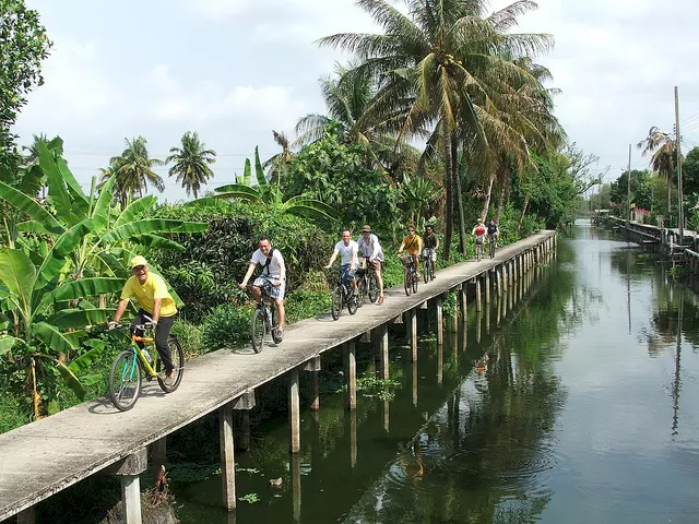 met de Fiets door Bangkok - leuke dingen om te doen in Bangkok