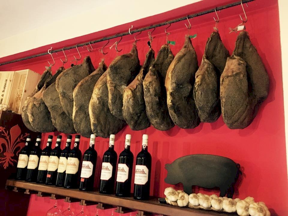 Geniet van heerlijke Italiaanse delicatessen in Firenze