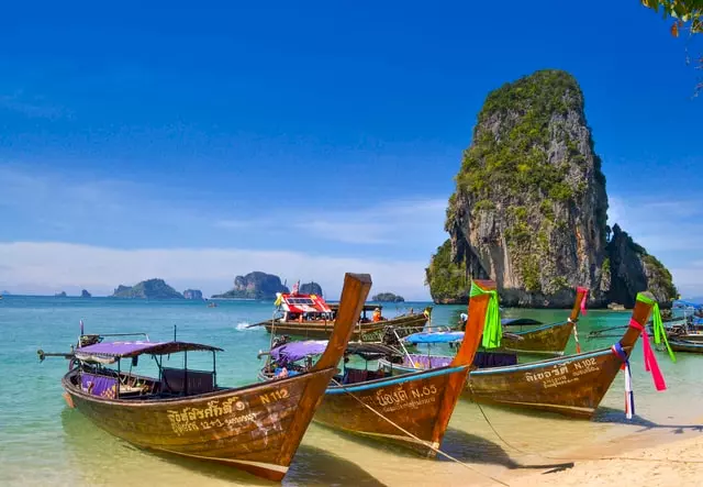 Reis makkelijk naar Thailand met de pakketen bij Connections