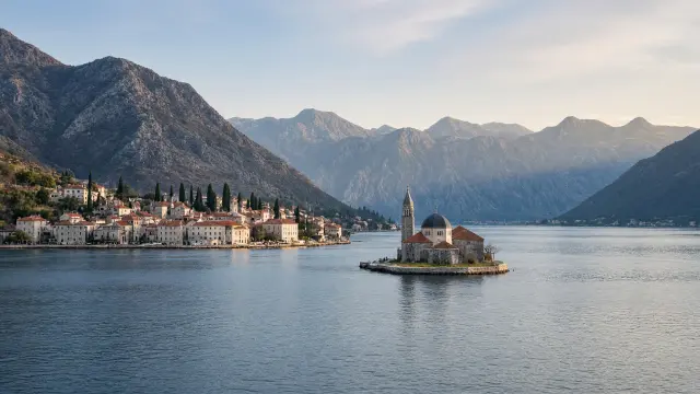 Het barokke dorpje Perast aan de Baai van Kotor