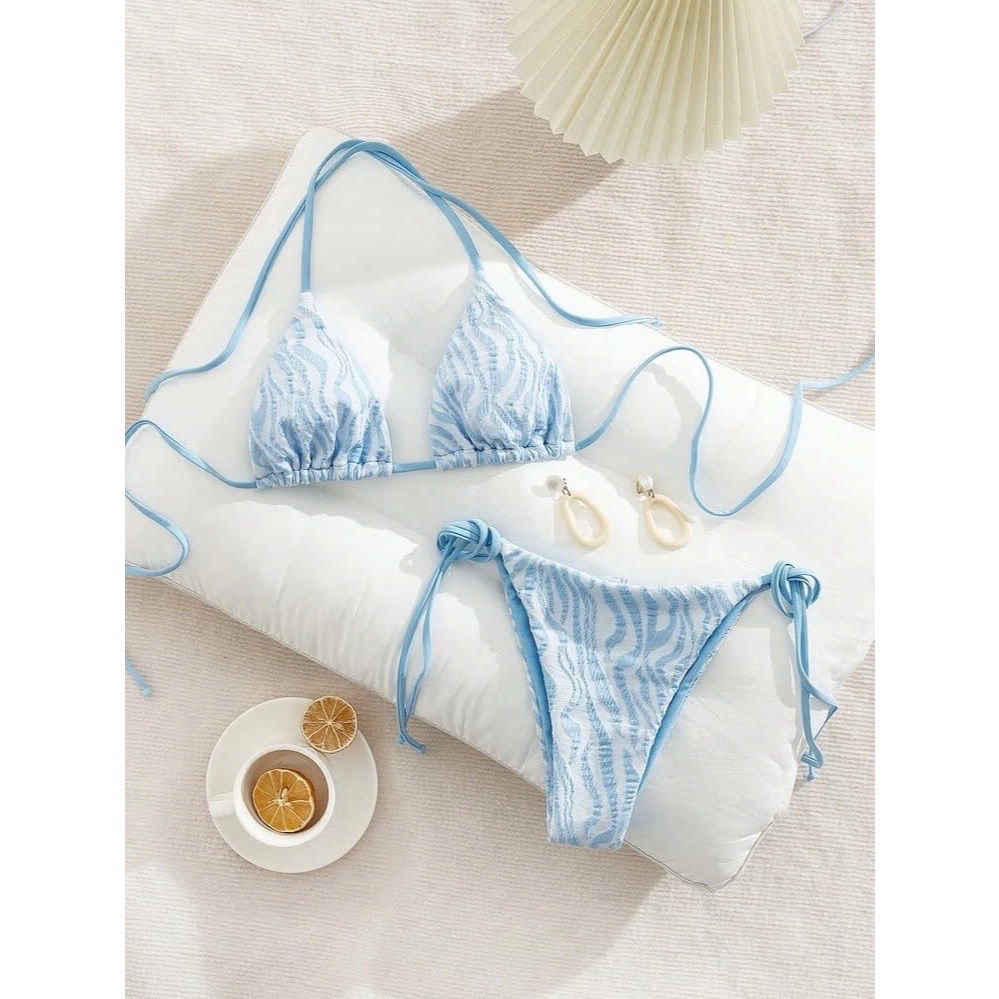 Set bikini 2 mảnh hoạ tiết sóng