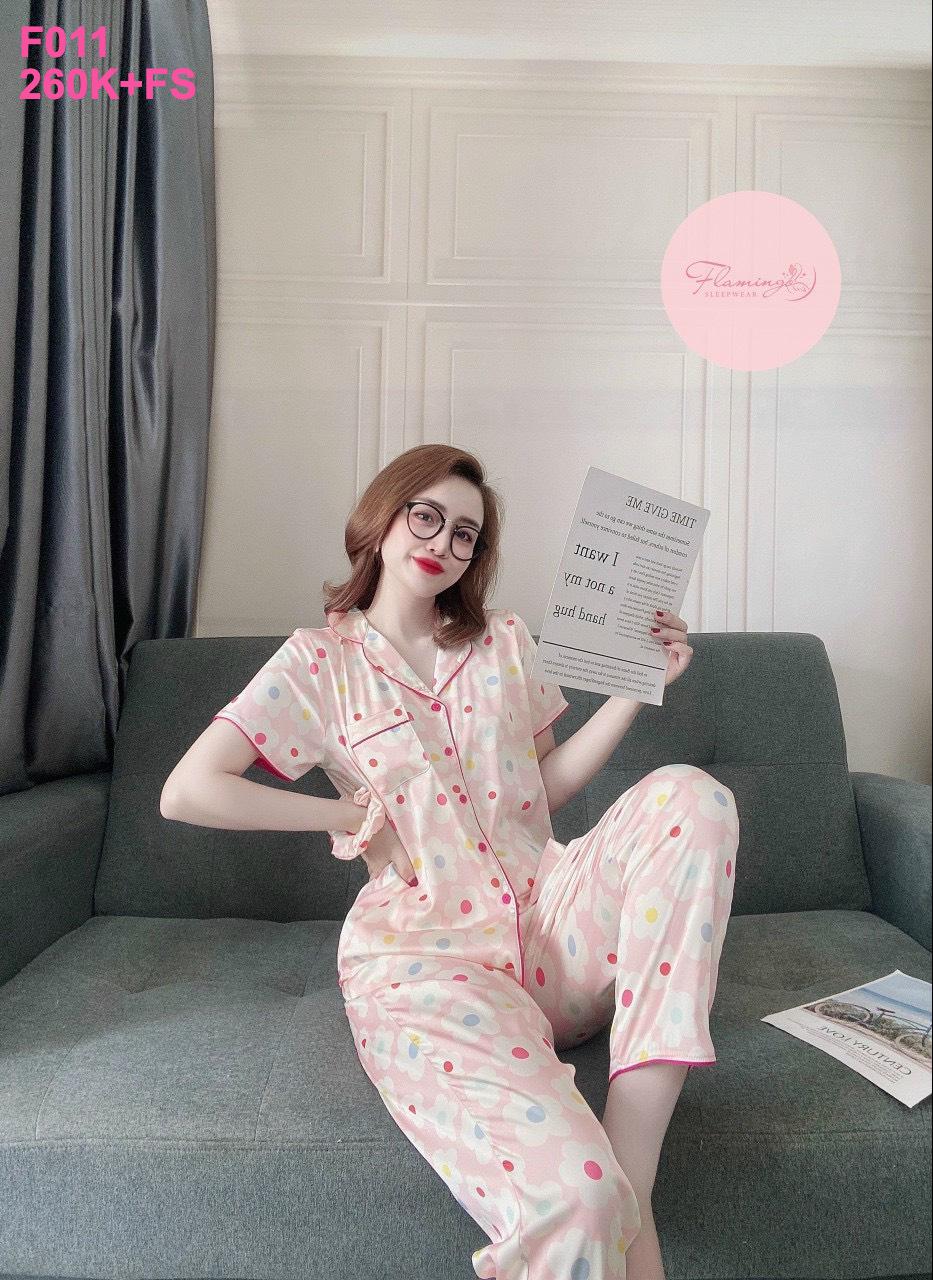 Pijama lụa hoạt tiết hoa hồng