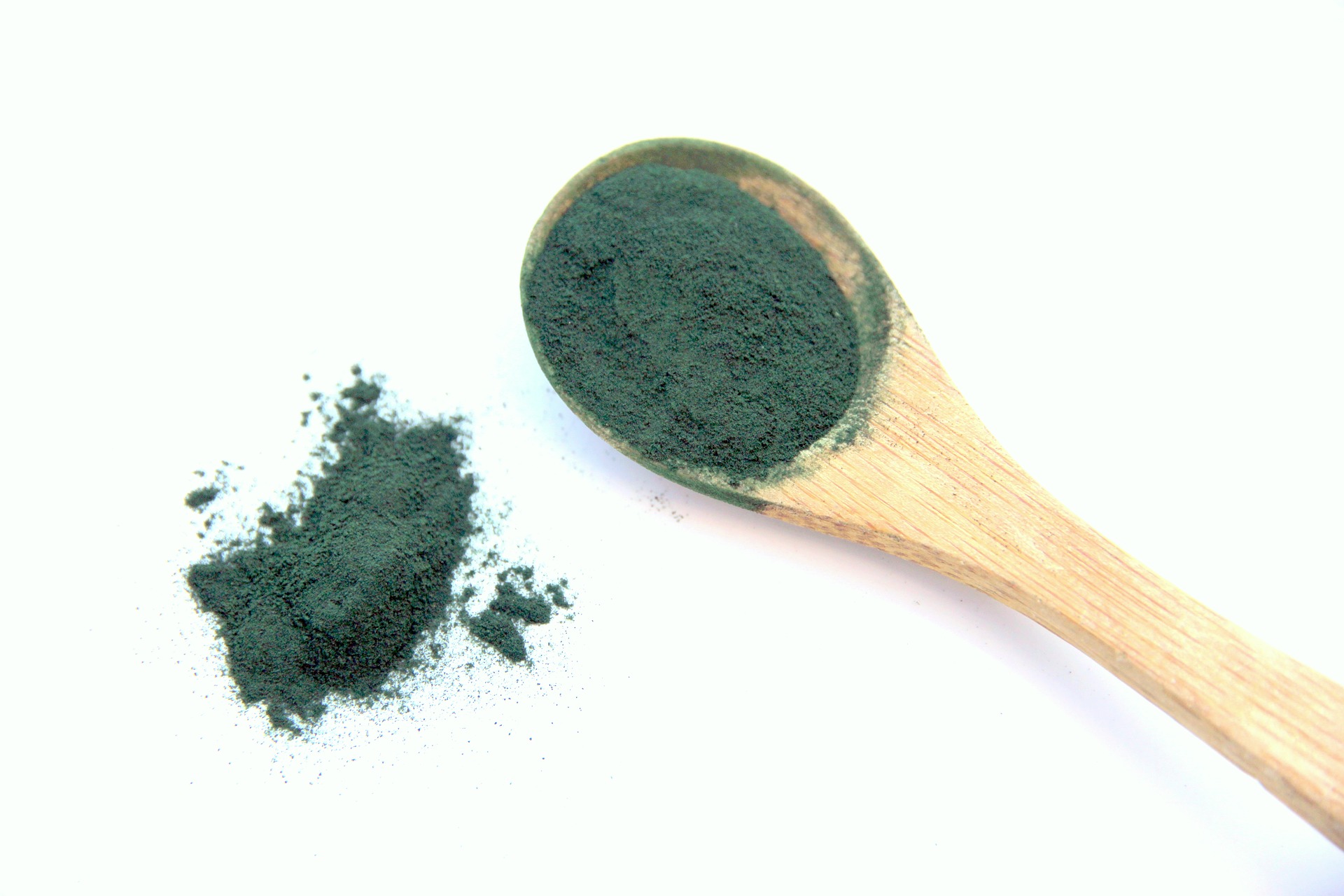 La phycocyanine est un des pigments antioxydant de la spiruline.