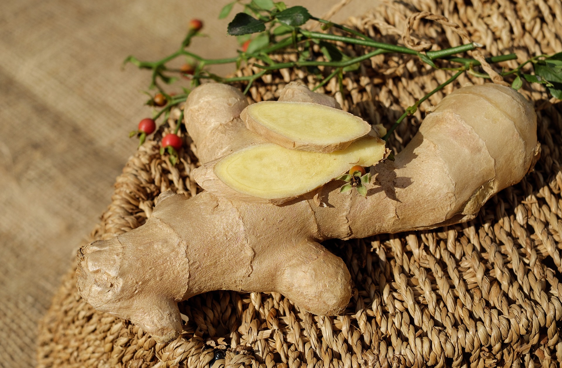 Gingembre dans un panier : associé au Ginseng, il est un allié de la vigueur sexuelle.