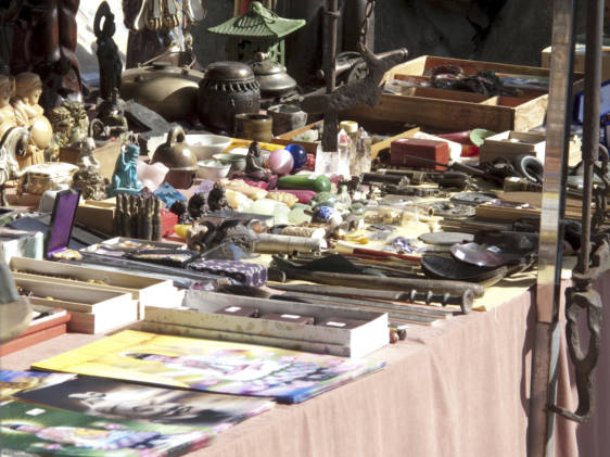 Hanazono Shrine Antique Market