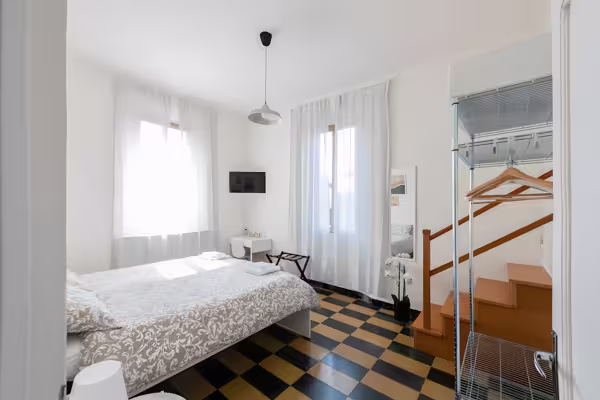 Property gallery, image 10 of 21