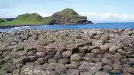 Giants Causeway And Causeway Coast