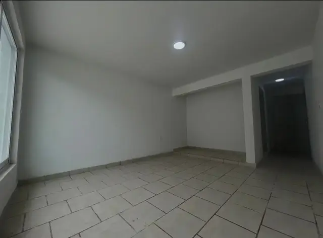 CASA SOLA EN VENTA EN CAPULTITLÁN, TOLUCA. ESTADO DE MÉXICO — foto 5 de 12