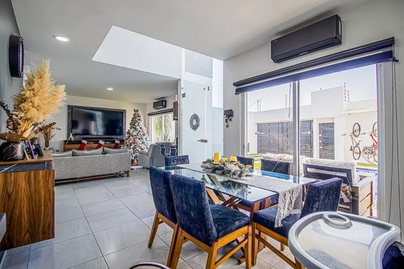 Excelente casa en Emiliano Zapata. — foto 4 de 26