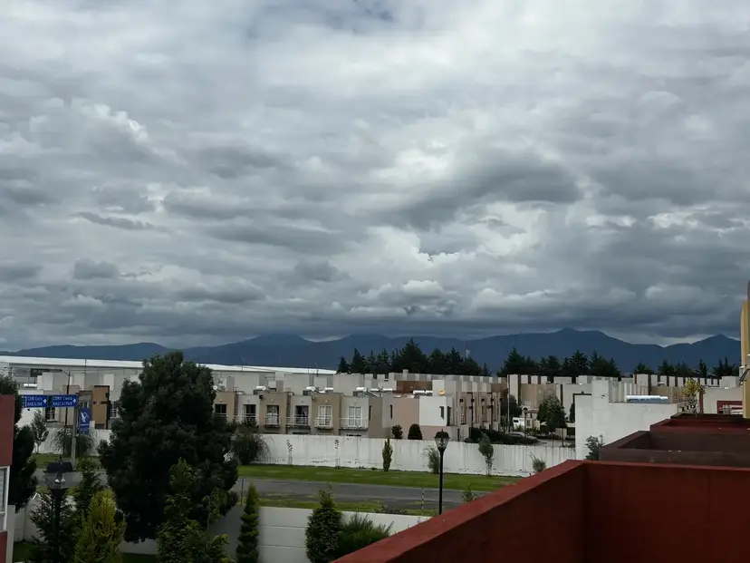 Casa amueblada en renta en Toluca de Lerdo, 3 recámaras — foto 2 de 25