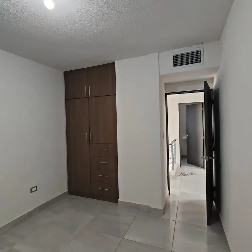 Casa en venta en Valle Sta. Victoria — foto 17 de 24