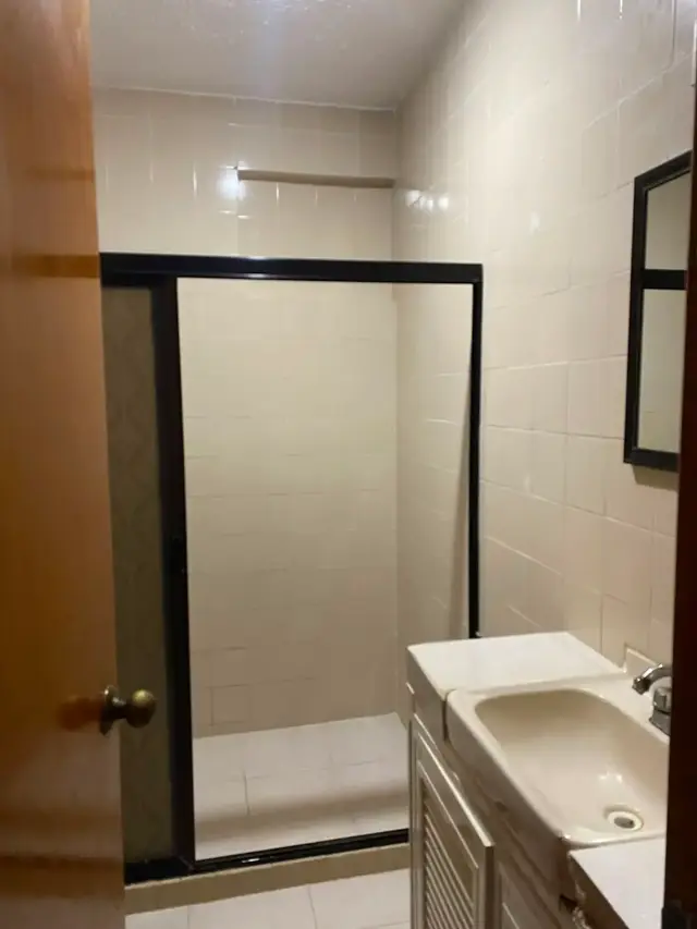 CASA EN RENTA-¡VIVE A UNOS PASOS DEL MALECÓN! — foto 5 de 10