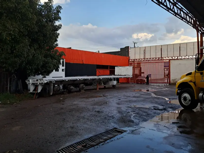 Bodega Altamente Comercial esquina Blvd Morelos — foto 4 de 26