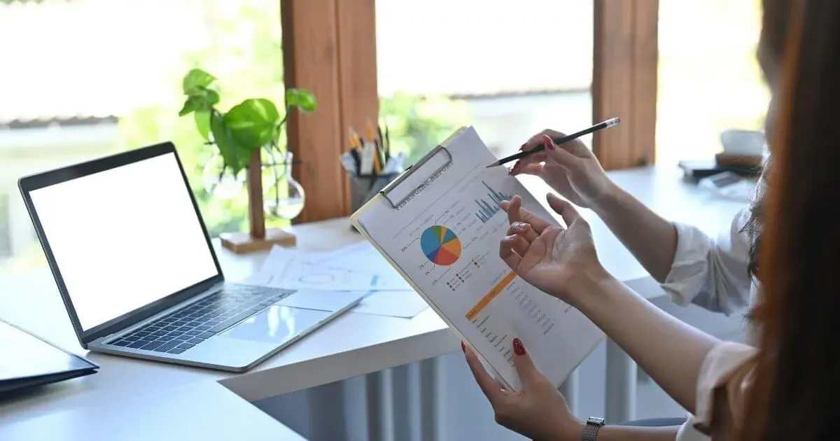 How a CRM System Works