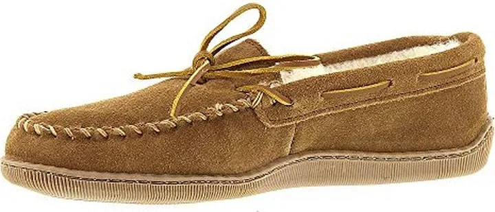 Minnetonka Men's Sheepskin Hardsole Moccasin Slippers 13 M Tan