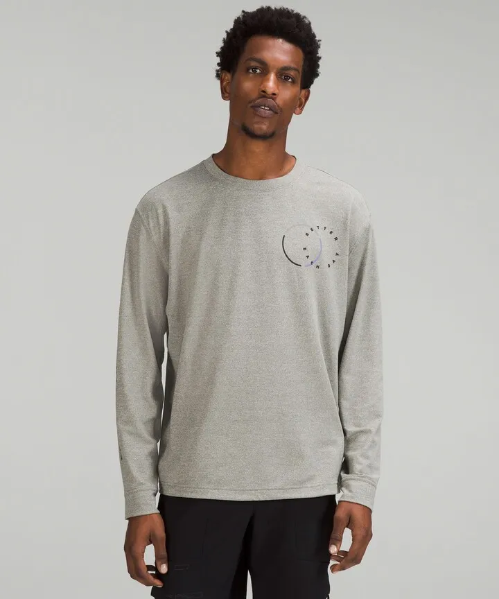 Relaxed-Fit Graphic Training Long Sleeve Shirt
