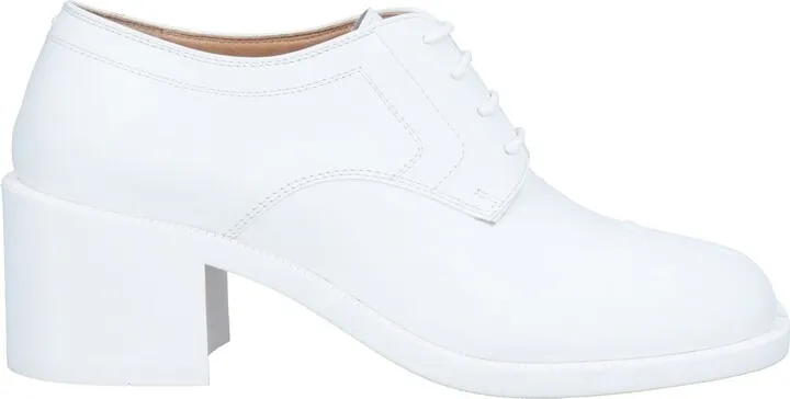 Lace-up Shoes White