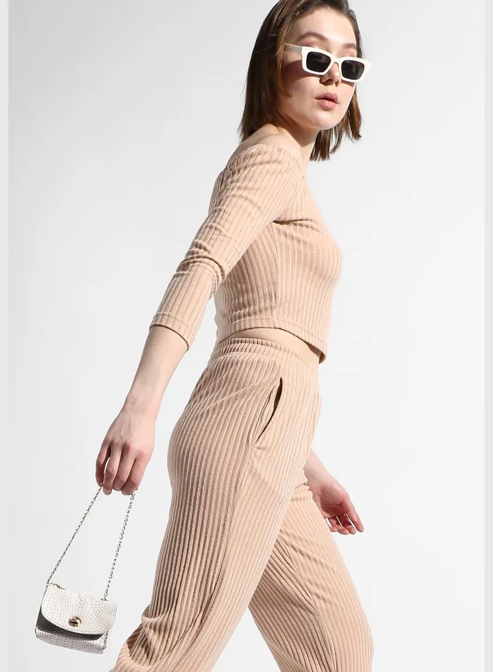 Women's Solid Beige Regular Fit Co-Ords Set