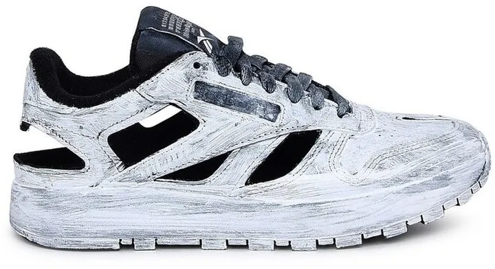 Maison Margiela X Reebok Tabi Low-Top Sneakers