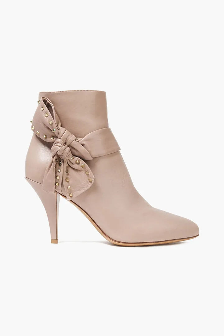 Rockstud bow-embellished leather ankle boots