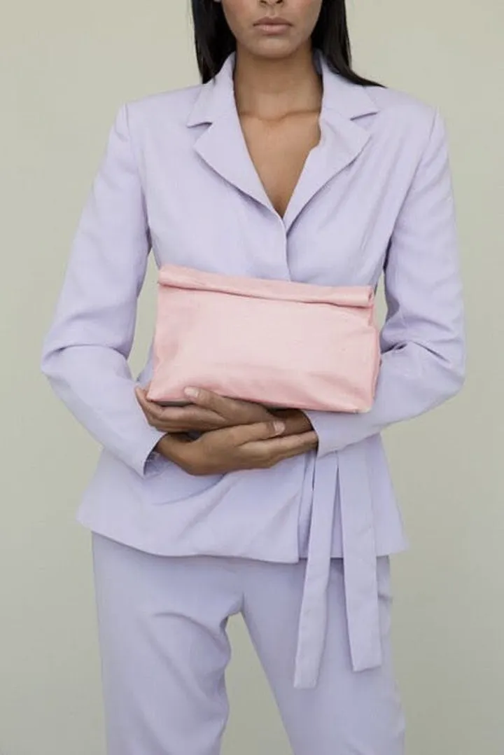 Marie Turnor The Lunch - Pebble Pink