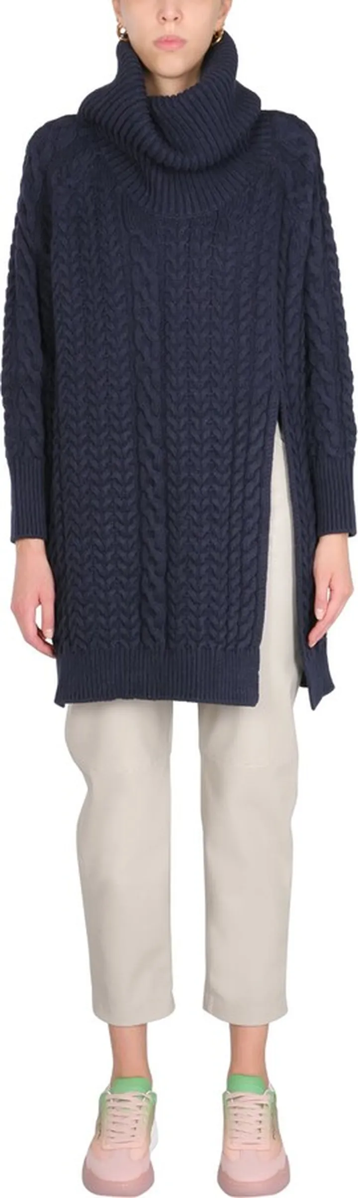 Cape With Aran Seams
