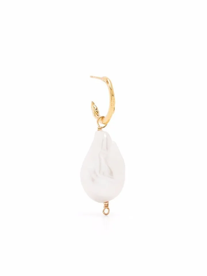 The Snow Lion earring