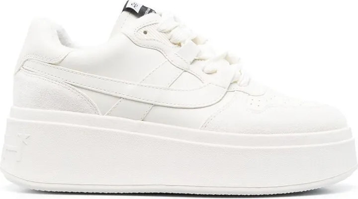 Match platform leather sneakers