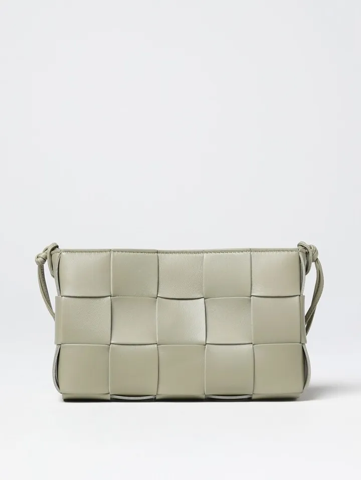 Bottega Veneta Cassette bag in woven leather