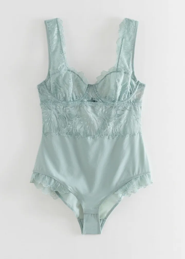 Lace Petal Detail Bodysuit