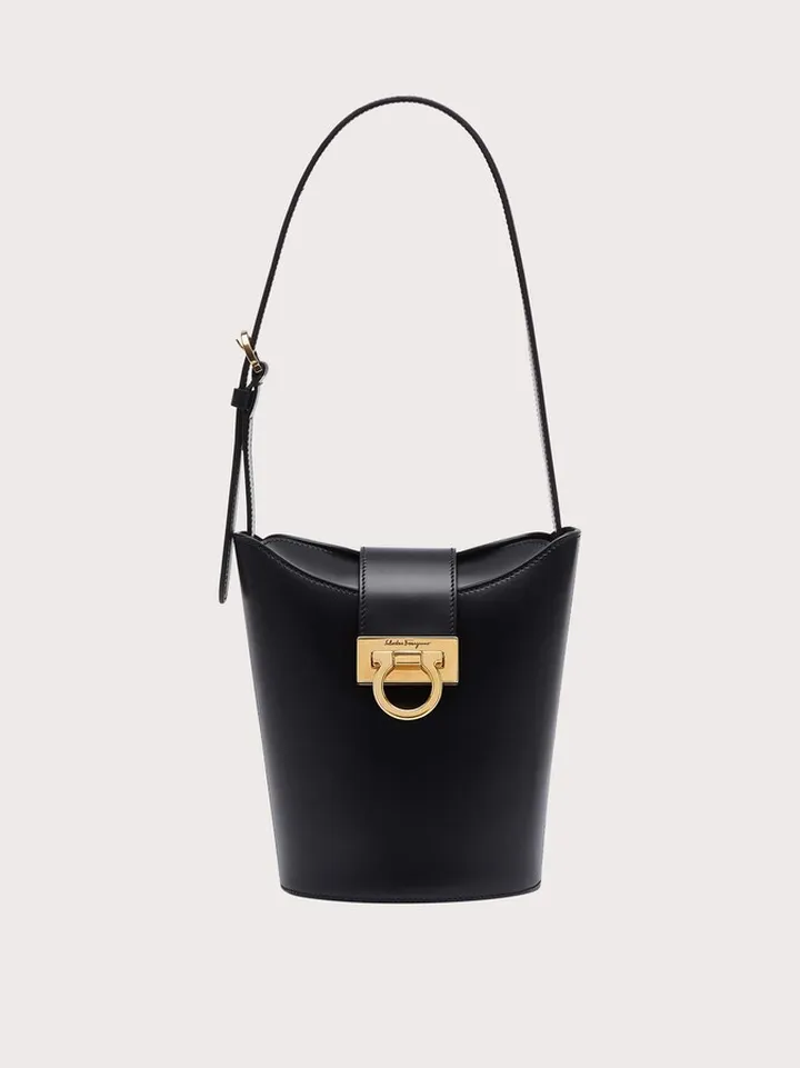 Ferragamo Women Trifolio shoulder bag Black